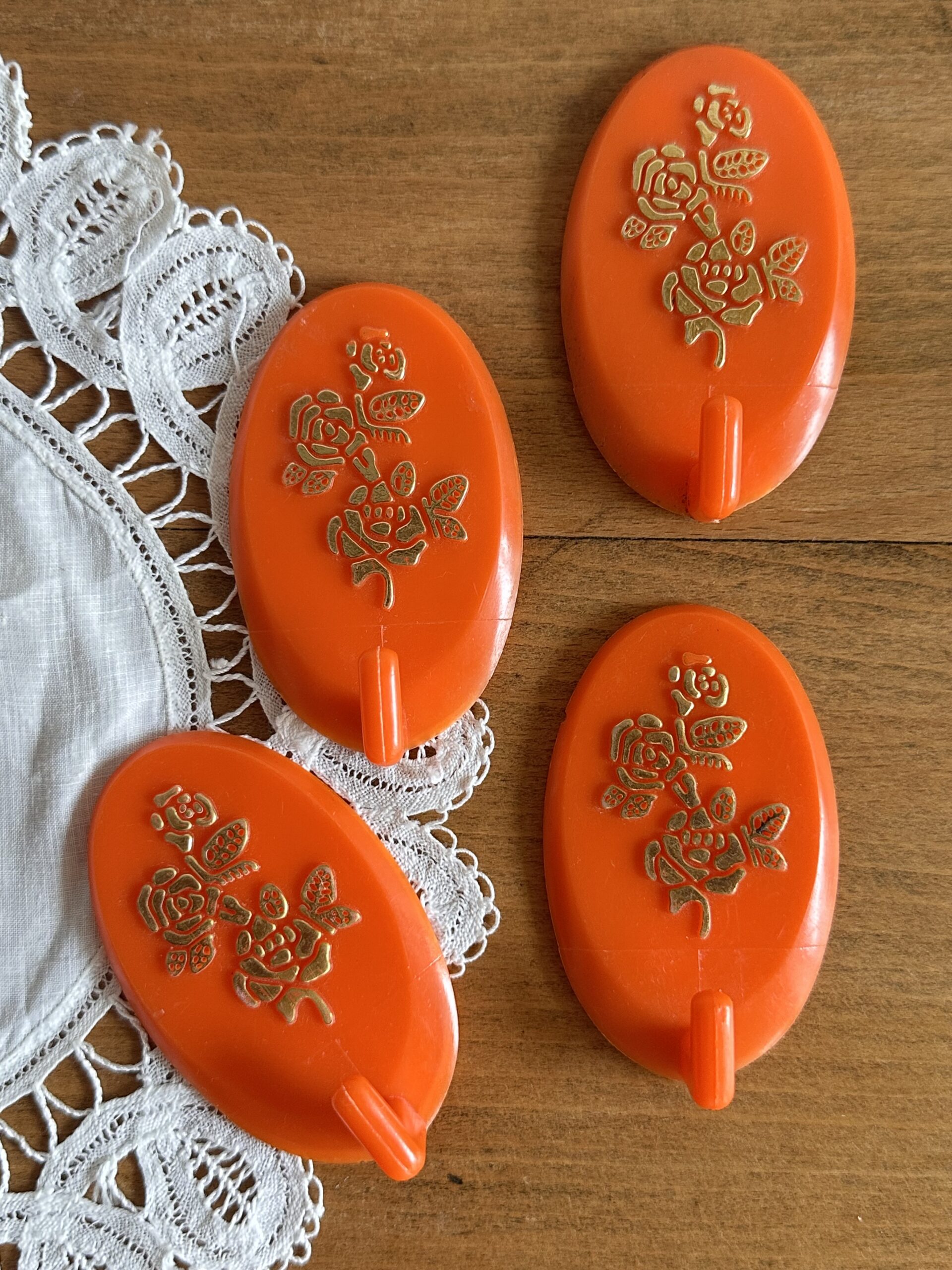 Patère vintage orange